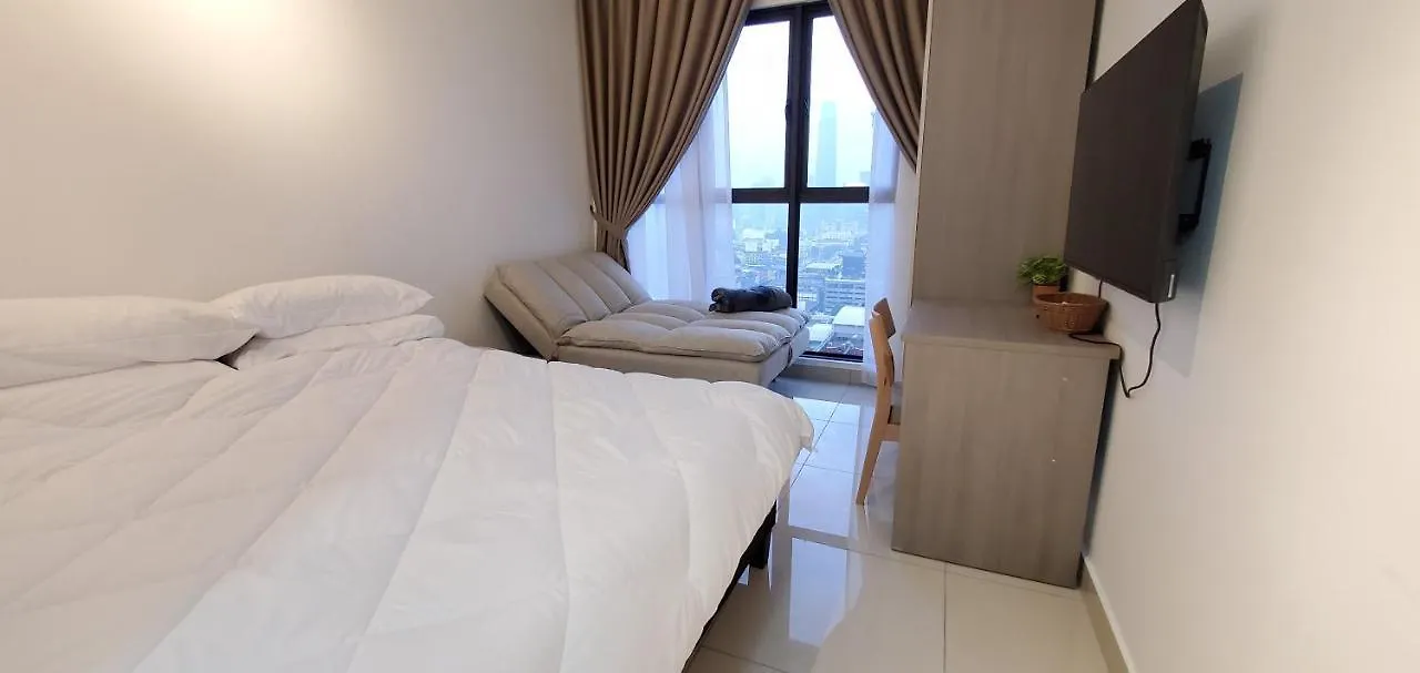 Trion Dual Key Option - Tallest Residential Tower Kuala Lumpur Daire