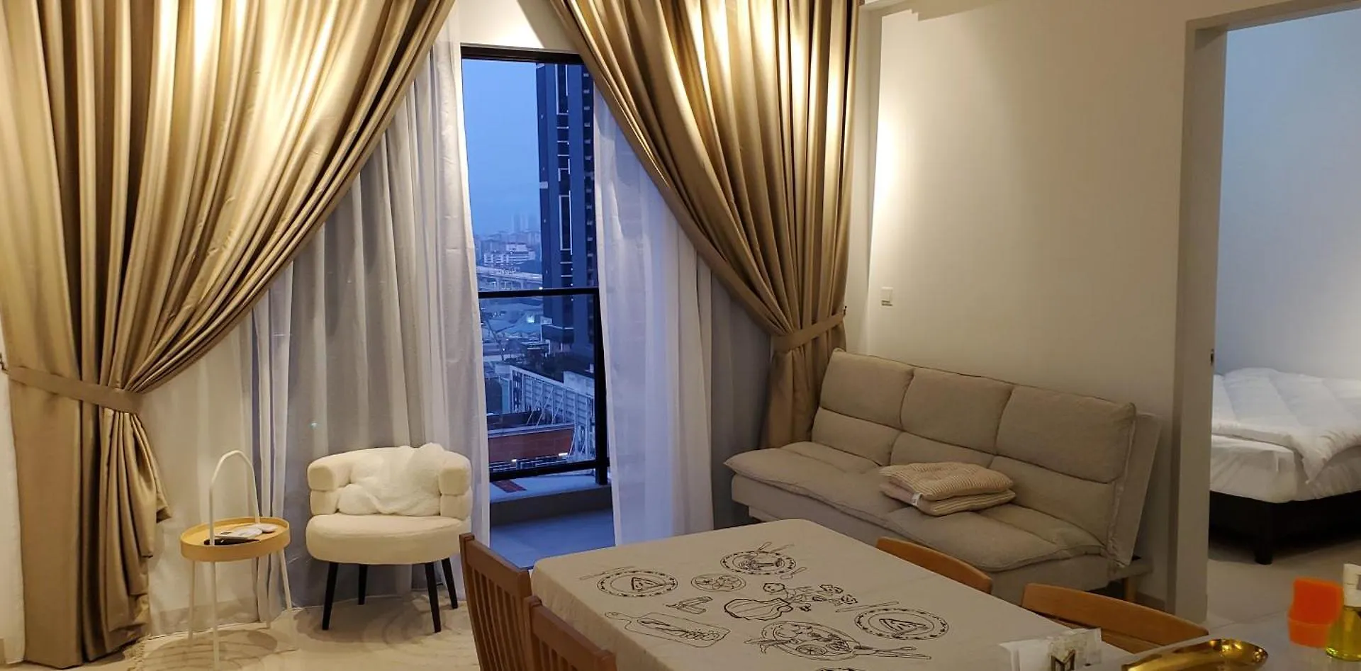 Trion Dual Key Option - Tallest Residential Tower Kuala Lumpur